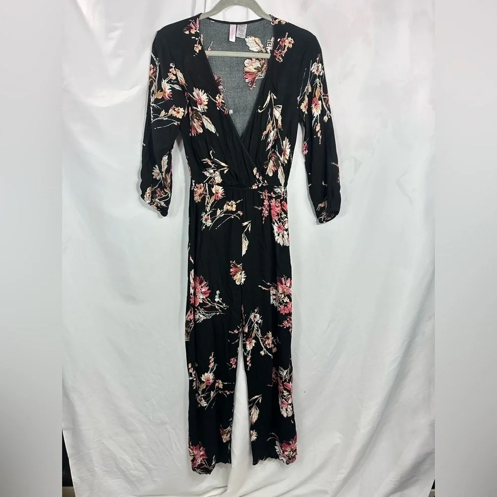 Beach Bunny black floral wide leg floral jumpsuit size XS